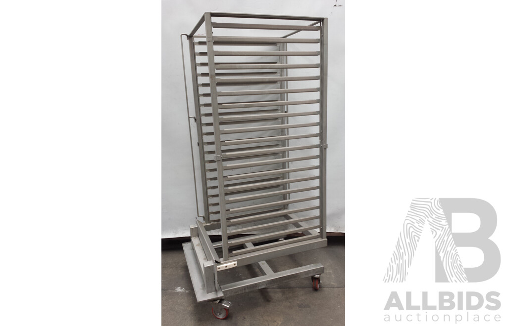 Alto-Shaam Mobile Roll-in Combimate Halo Heat Holding Cabinet with Mobile Stainless Steel Tray Cart