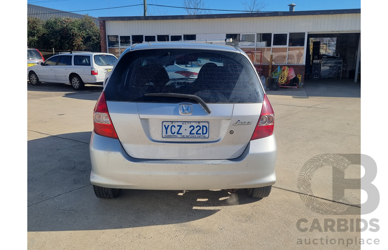 10/2003 Honda Jazz VTi  5d Hatchback Silver 1.5L