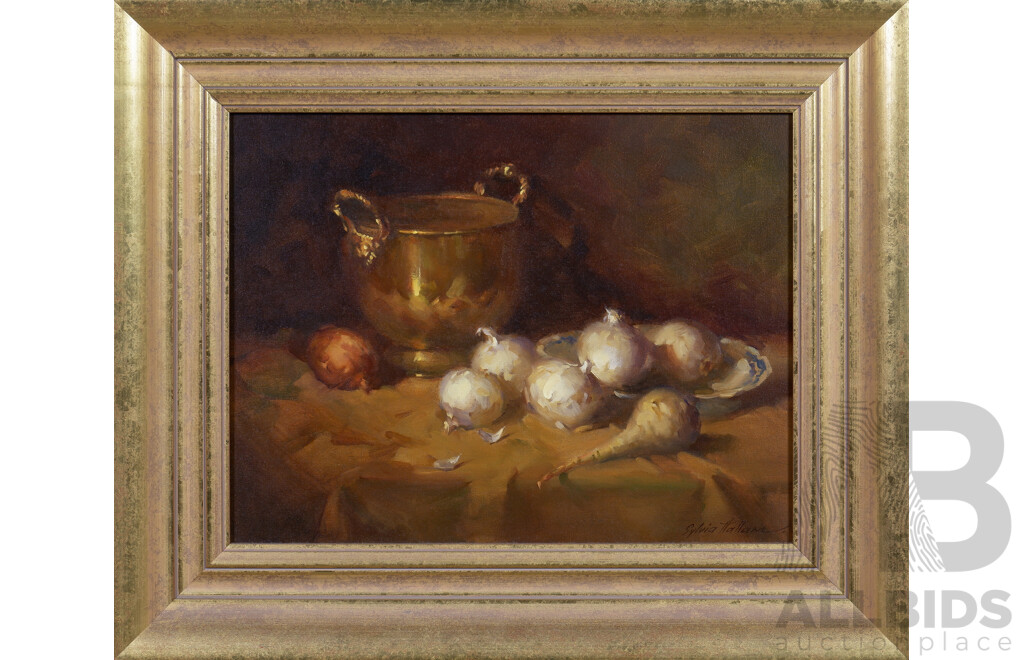 Sylvia Hallam, Still Life with Onions, Oil on Canvasboard, 33.5 x 43.5 cm