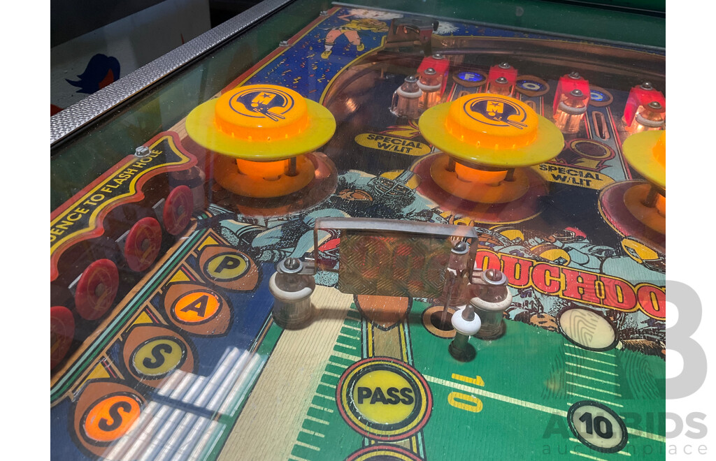 TOUCHDOWN (D. Gottlieb & Co) Pinball Machine