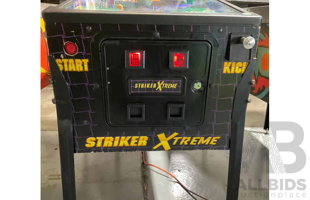 STRIKER XTREME (Stern Pinball Inc.) Pinball Machine