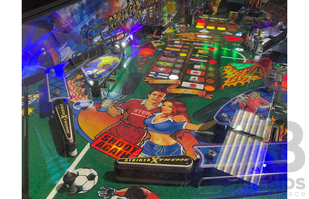 STRIKER XTREME (Stern Pinball Inc.) Pinball Machine