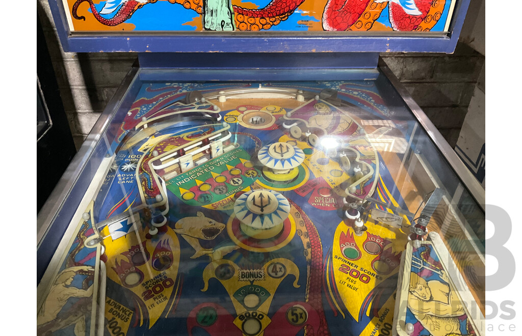 TRIDENT (Stern) Pinball Machine