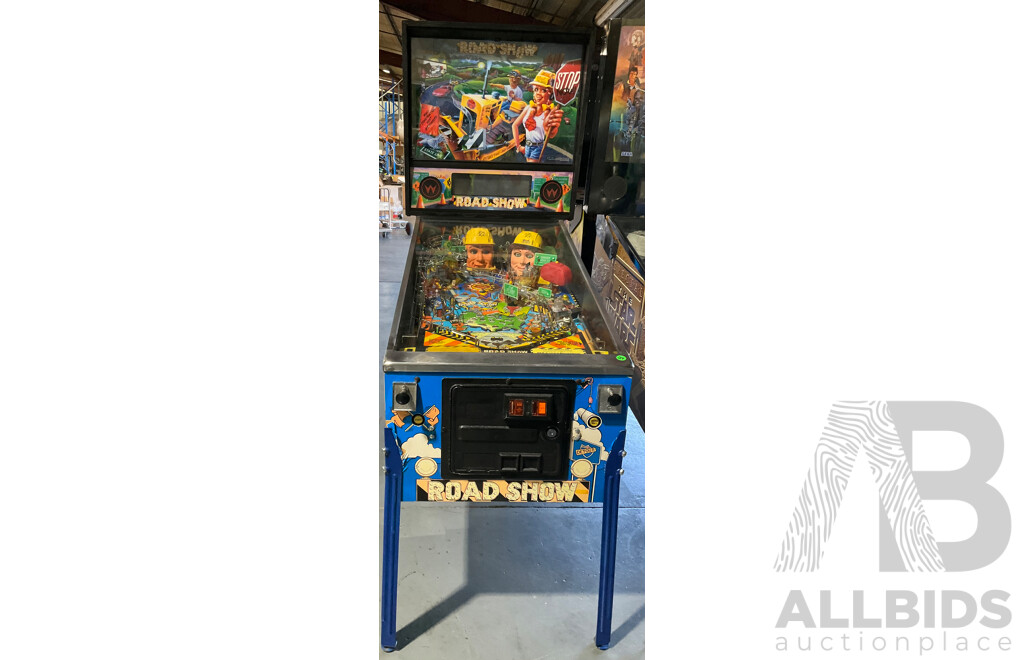 RED & TED'S ROAD SHOW (Williams) Pinball Machine