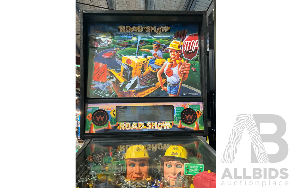 RED & TED'S ROAD SHOW (Williams) Pinball Machine