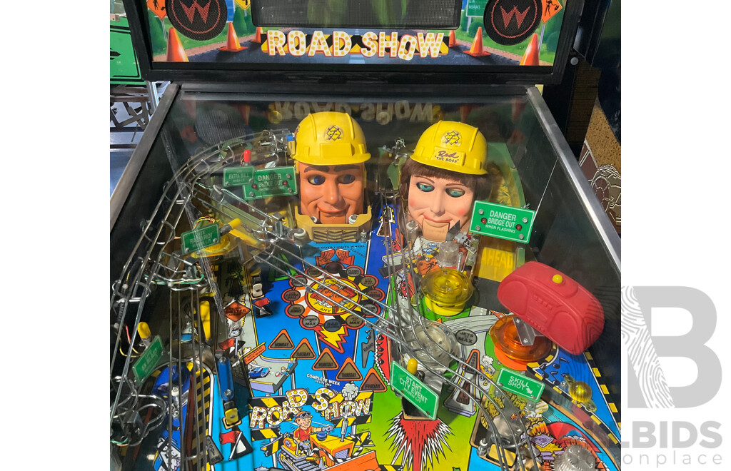 RED & TED'S ROAD SHOW (Williams) Pinball Machine