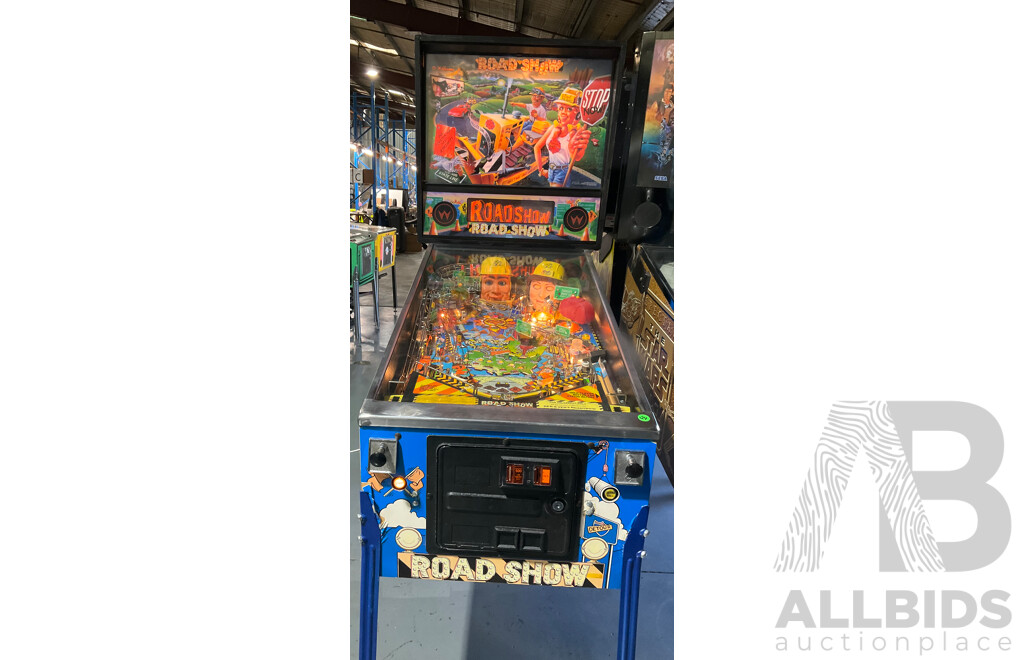 RED & TED'S ROAD SHOW (Williams) Pinball Machine