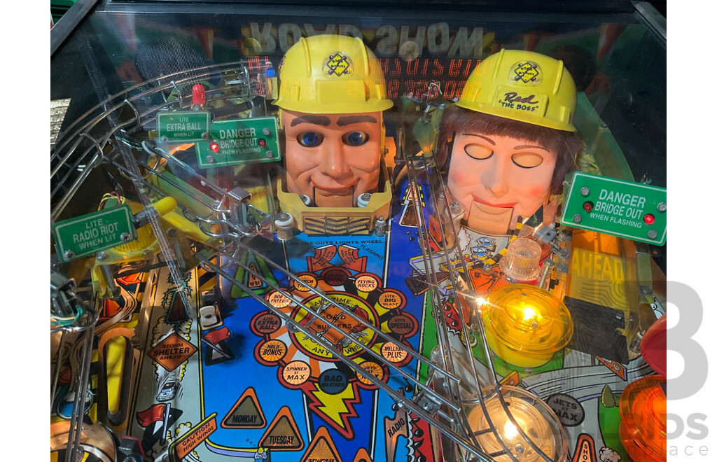 RED & TED'S ROAD SHOW (Williams) Pinball Machine