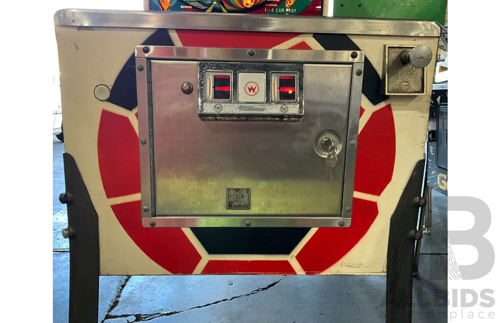 World Cup (Williams) Pinball Machine