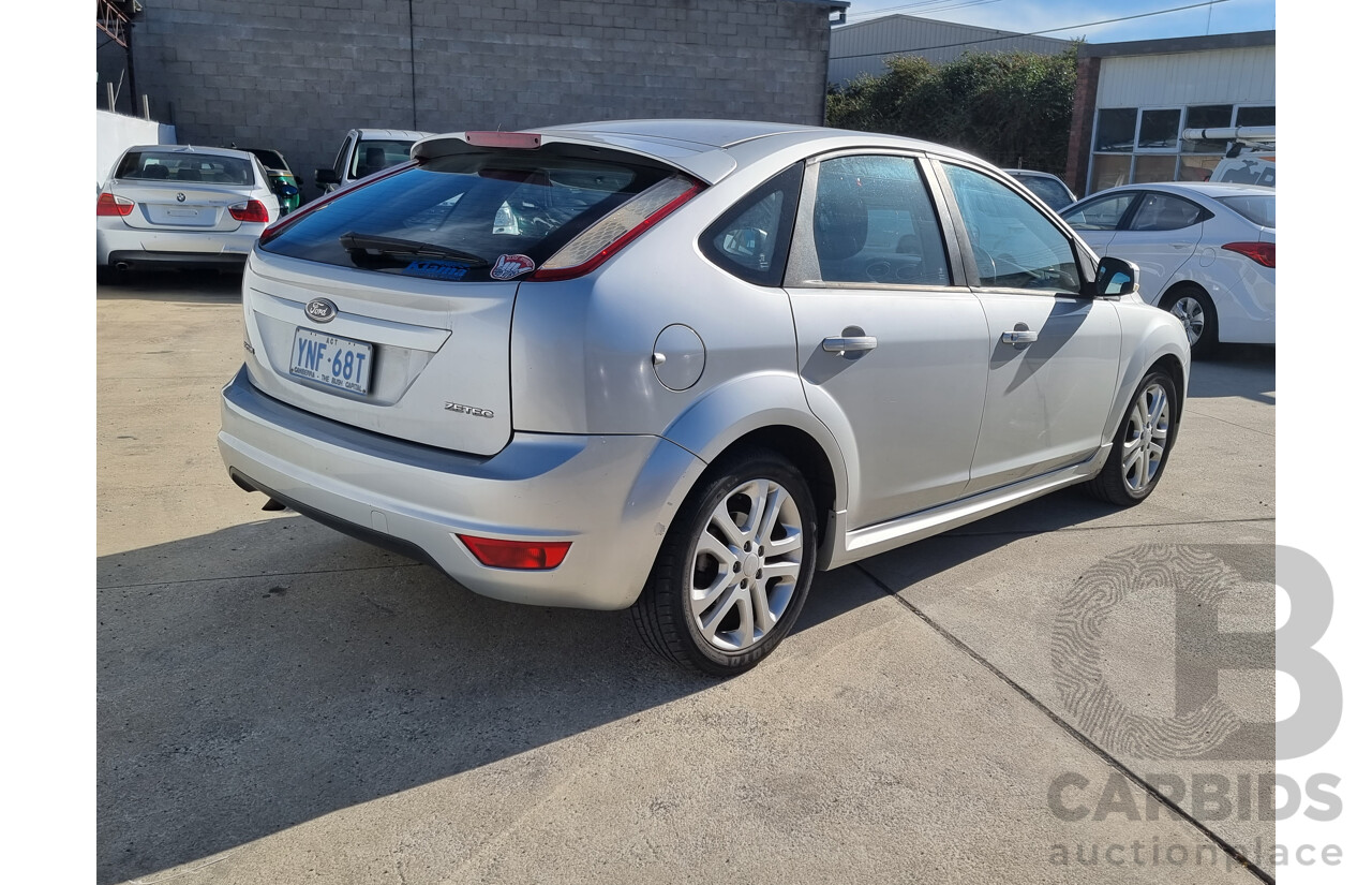 11/2010 Ford Focus Zetec LV MY11 5d Hatchback Silver 2.0L