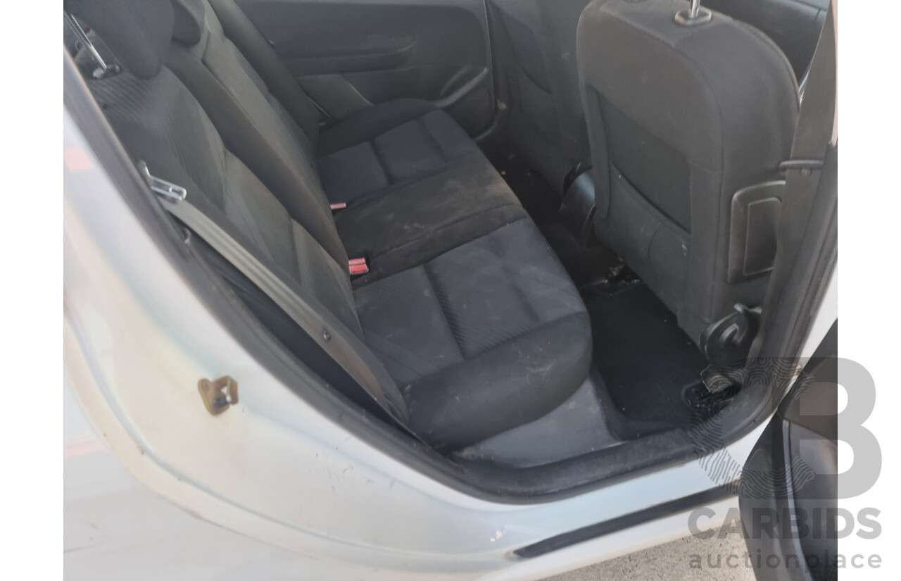 3/2007 Peugeot 307 XSE HDi 2.0 MY06 UPGRADE 5d Hatchback White 2.0L