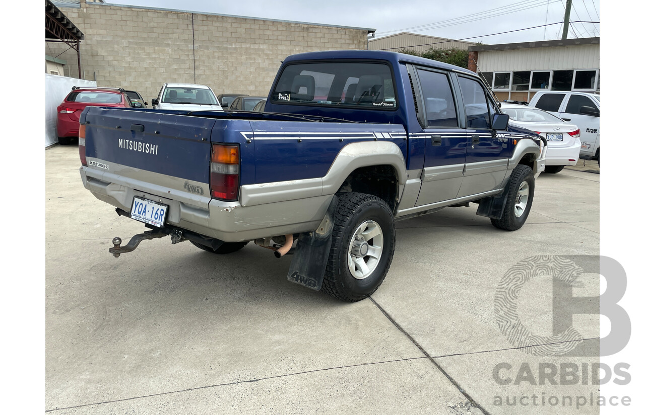 8/1993 Mitsubishi Triton (4x4) MJ Double Cab Utility Blue / Silver 2.5L