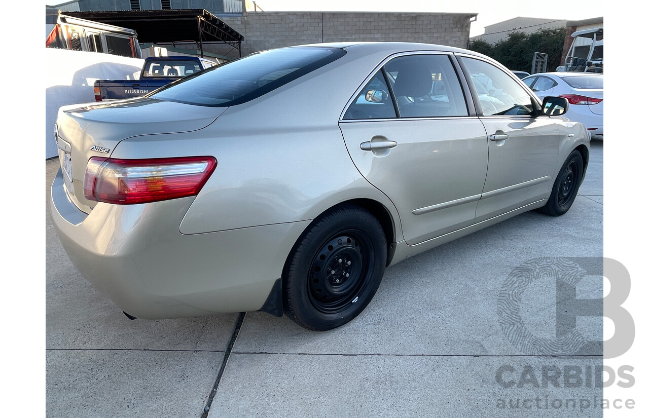 11/2006 Toyota Camry Altise ACV40R 4d Sedan Gold 2.4L