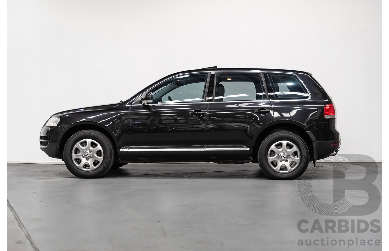 3/2004 Volkswagen Touareg 7L 4d Wagon Black 4.2L V8