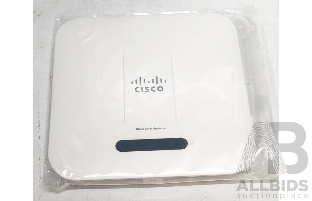 Cisco (WAP561-A-K9) Small Business Wireless-N Dual Radio Selectable-Band Access Point - Lot of Two