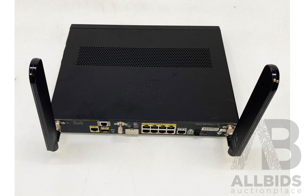 Cisco (C897VAG-LTE-GA-K9) 800 Series Integrated Services Router