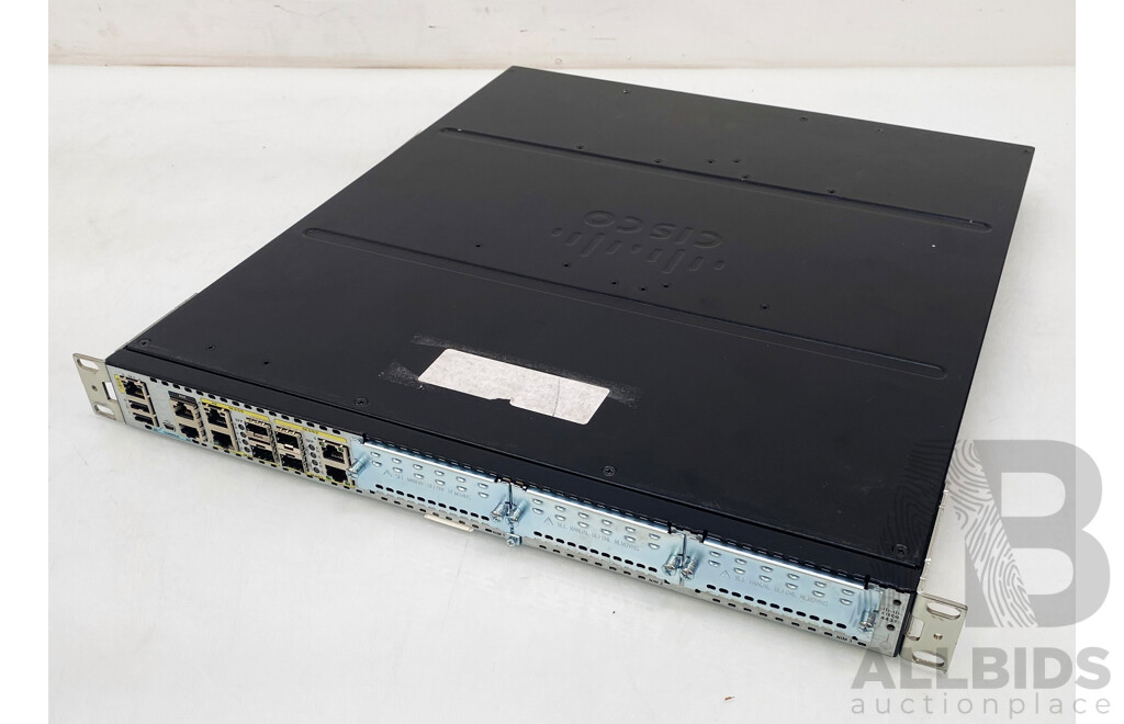 Cisco (ISR4431/K9) 4400 Series Integrated Services Router