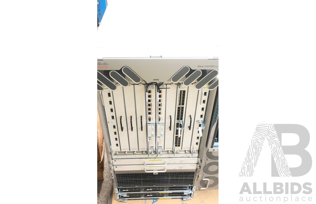Cisco (ASR-9010-AC) ASR 9000 Series Aggregation Services Router Chassis