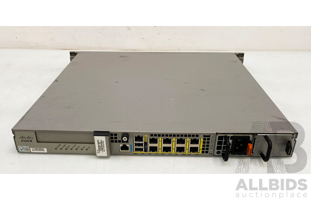 Cisco (ASA5555) ASA 5555-X Adaptive Security Appliance