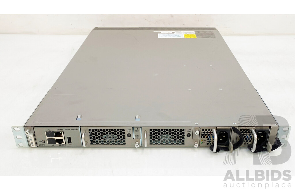 Cisco (N5K-5548UP) Nexus 5500 Series 32-Port SFP+ Switch