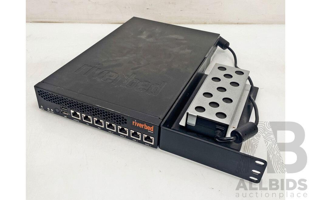 Riverbed (CXA-00700-B120) Steelhead CX-770 Series Network Appliance