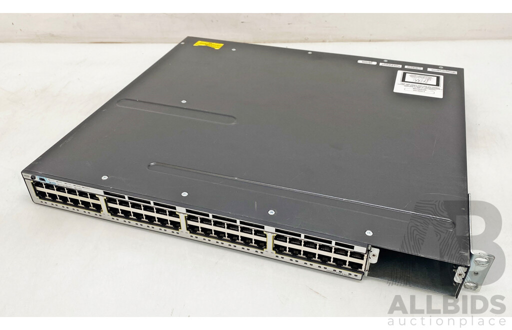 Cisco Catalyst (WS-C3750X-48T-S) 3750-X Series 48-Port Gigabit Ethernet Switch