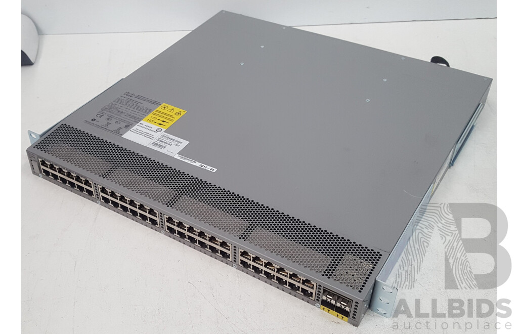 Cisco (N2K-C2248TP-1GE) Nexus 2248TP 1GE 48-Port Fabric Extender