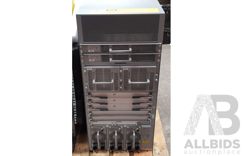 Cisco (N7K-C7010) Nexus 7000 Series Switch Chassis