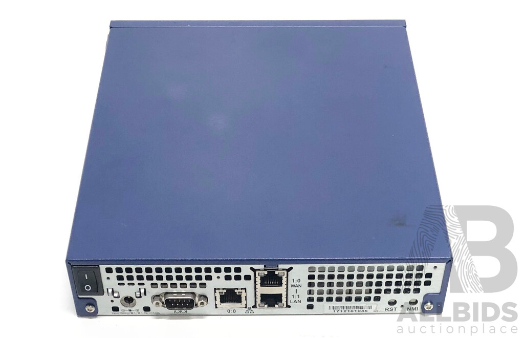 Blue Coat (SG300-10-PR) SG300 Series Security Appliance