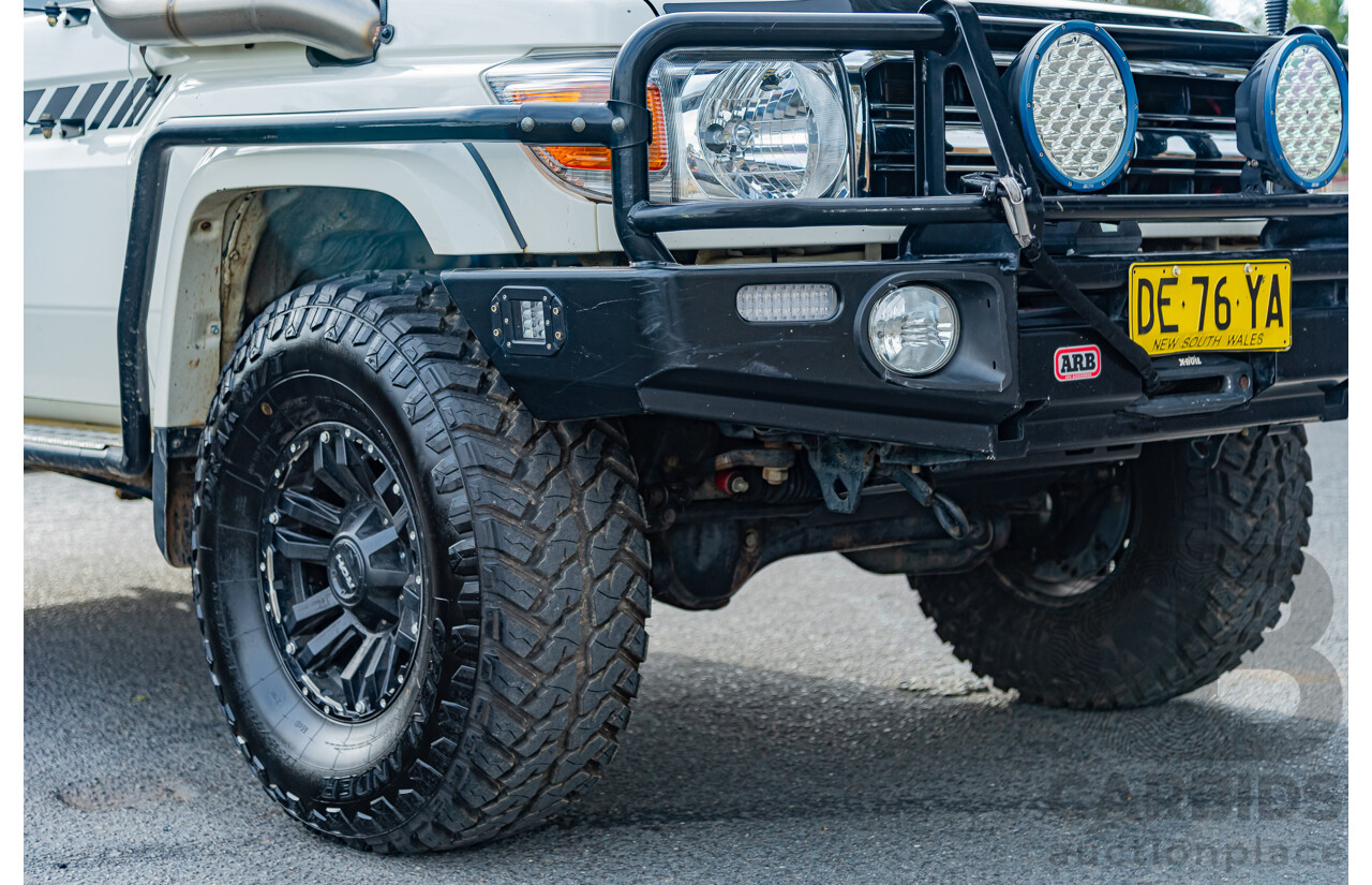3/2015 Toyota Landcruiser GXL (4x4) VDJ79R Double C/Chas White 4.5L Turbo Diesel V8