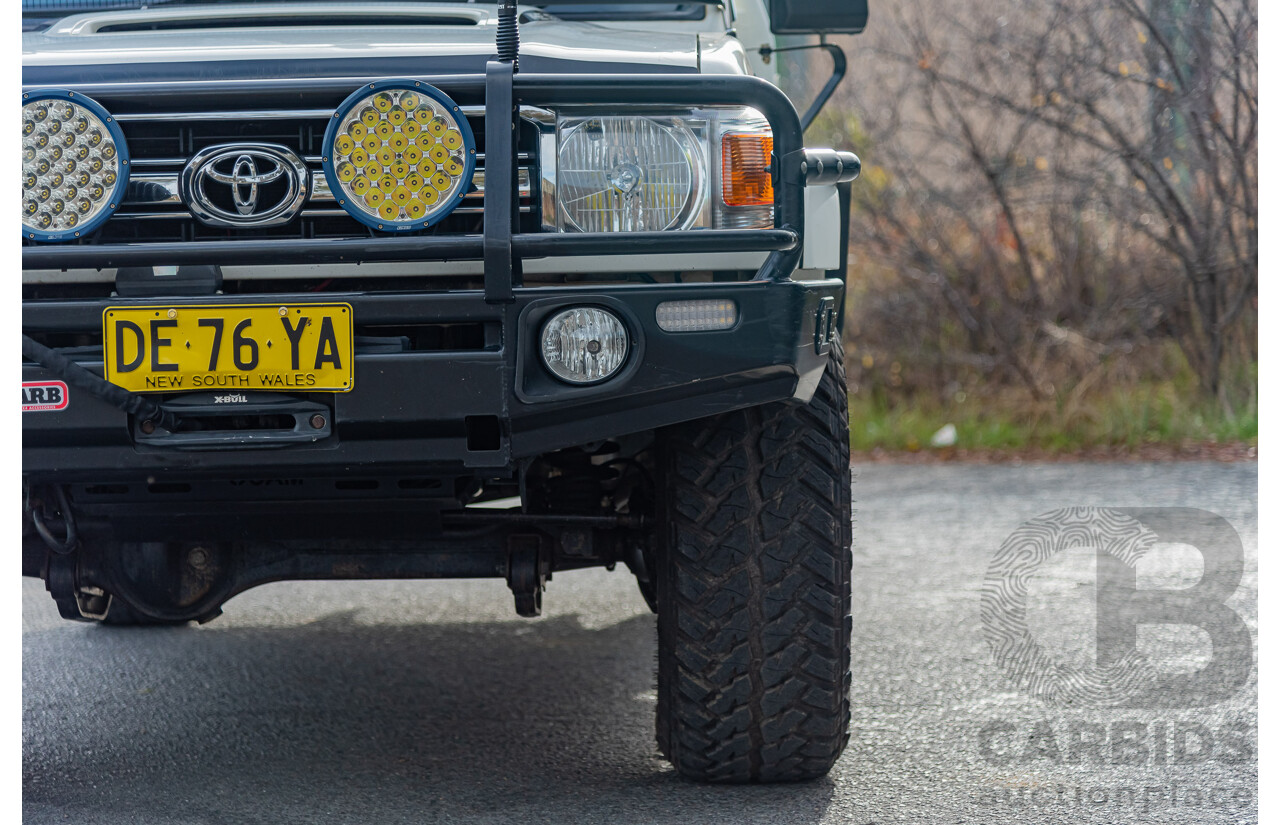 3/2015 Toyota Landcruiser GXL (4x4) VDJ79R Double C/Chas White 4.5L Turbo Diesel V8