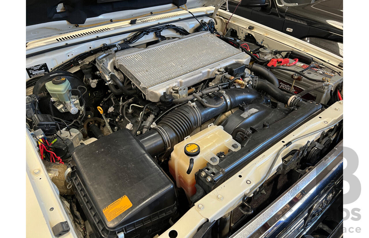 3/2015 Toyota Landcruiser GXL (4x4) VDJ79R Double C/Chas White 4.5L Turbo Diesel V8