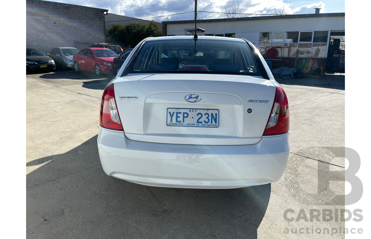 2/2007 Hyundai Accent 1.6 MC 4d Sedan White 1.6L