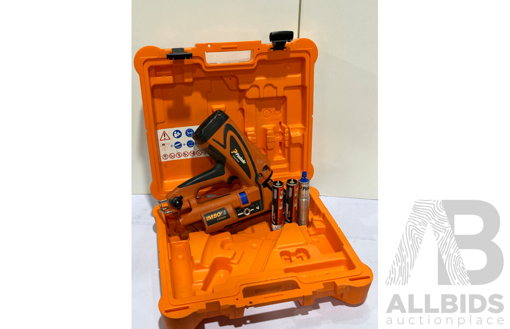 Paslode IM 90 Lithium Nail Gun