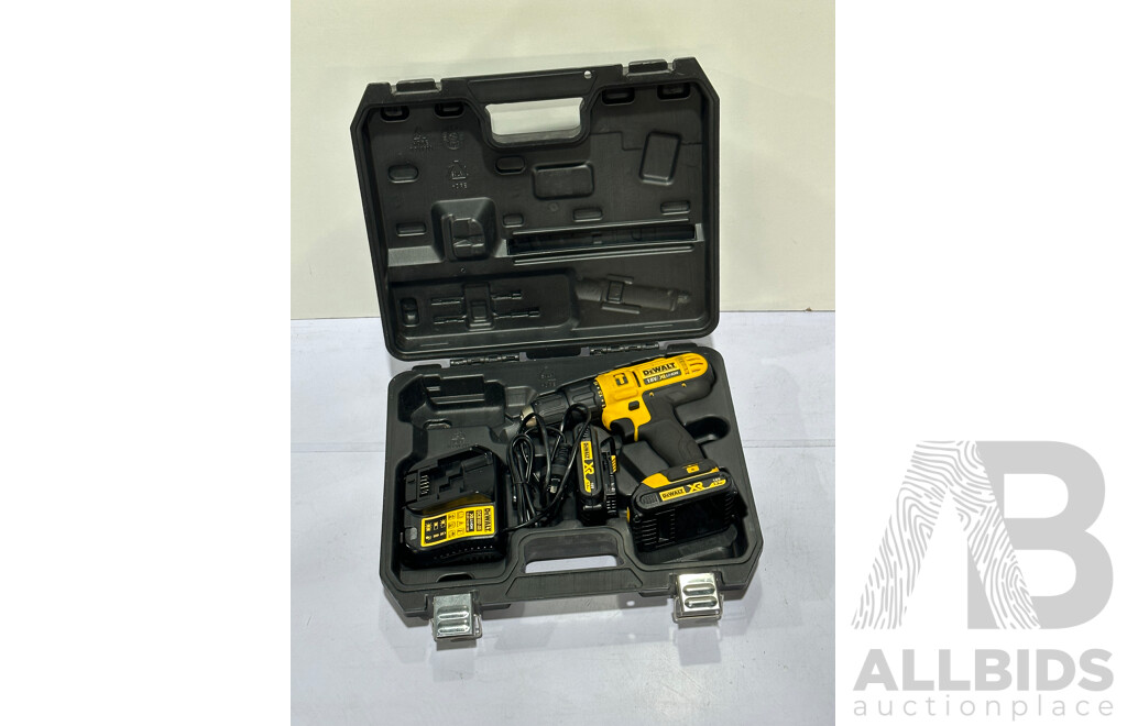 18V XR LI-ION Compact Hammer Drill Driver  ( DCD776C2)