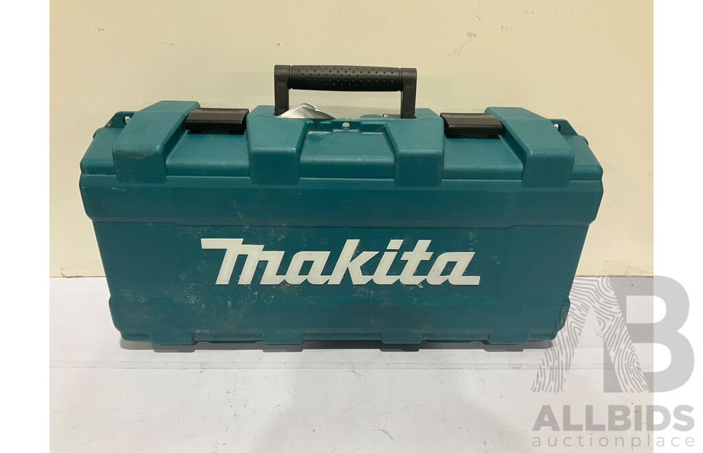 MAKITA 230mm Corded Angle Grinder - ORP $289