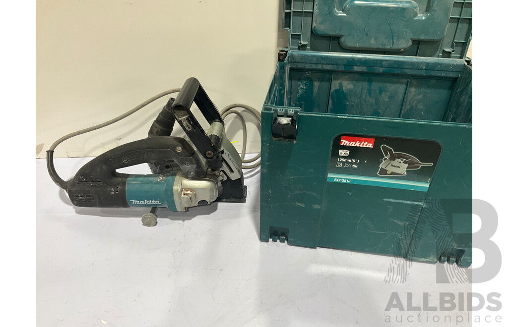 MAKITA (SG1251) 125mm 1400W Corded Wall Chaser - Estimated ORP $1,099