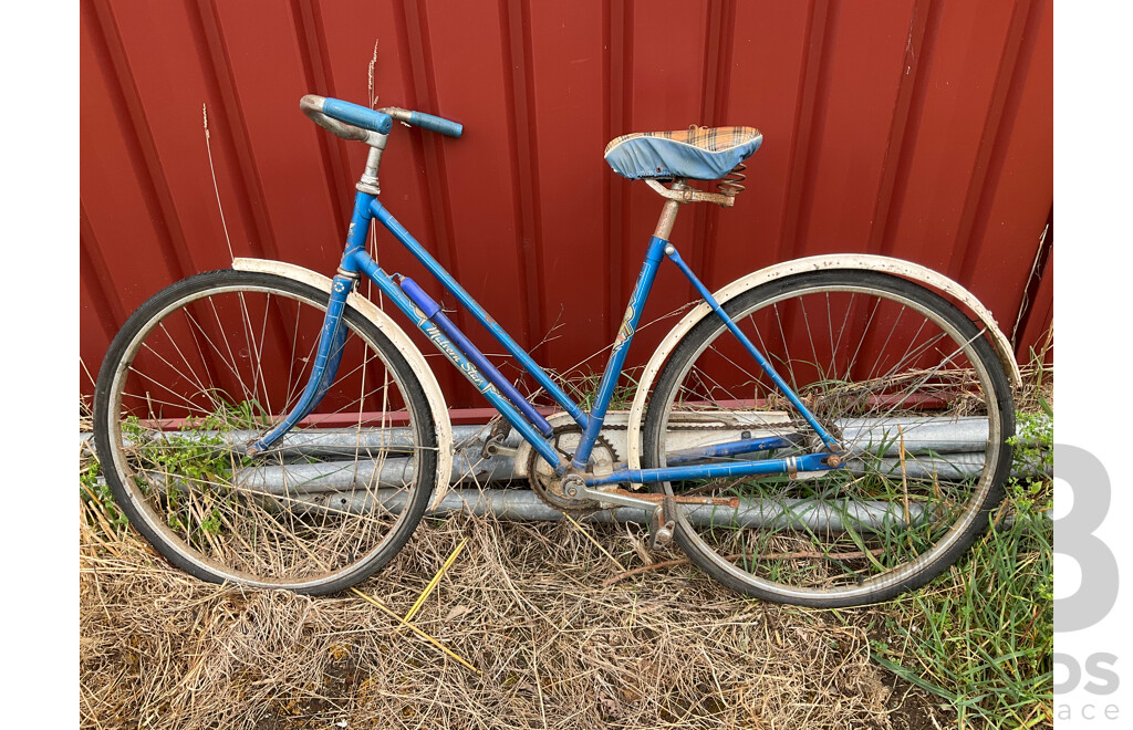 Vintage Malvern Star Woman s Bike Lot 1469309 ALLBIDS