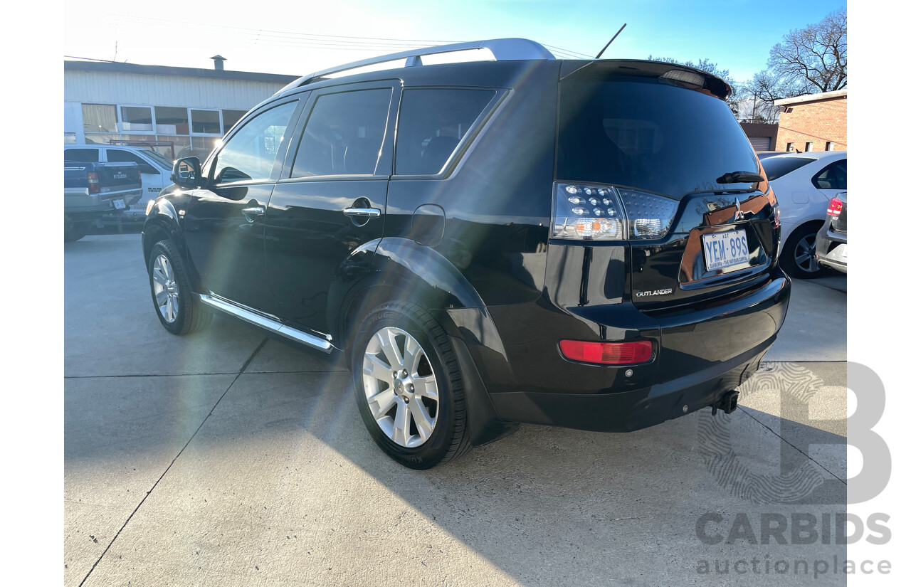 8/2008 Mitsubishi Outlander XLS Luxury (7 Seat) ZG MY08 4d Wagon Black 2.4L