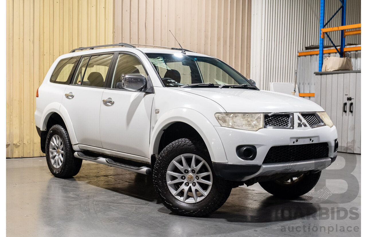 2/2010 Mitsubishi Challenger LS (5 Seat) (4x4) PB 4d Wagon White Turbo Diesel 2.5L
