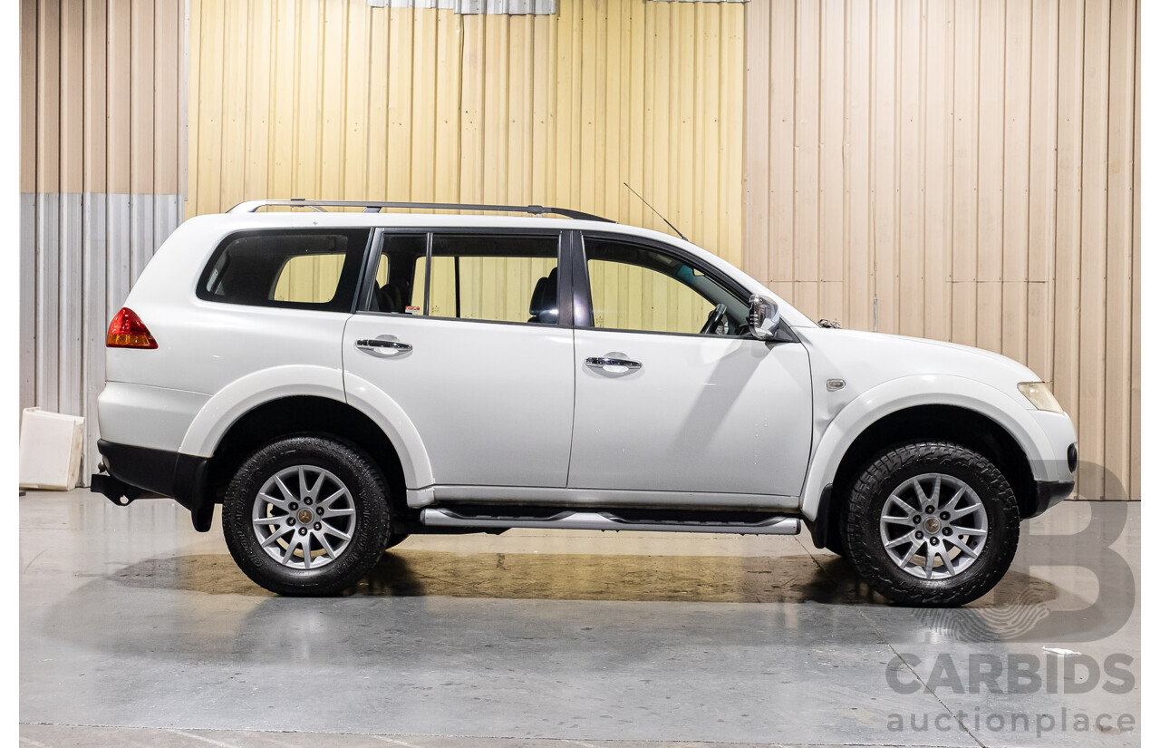 2/2010 Mitsubishi Challenger LS (5 Seat) (4x4) PB 4d Wagon White Turbo Diesel 2.5L