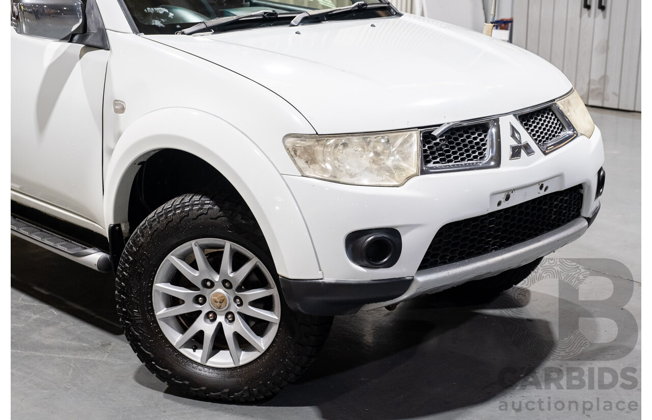 2/2010 Mitsubishi Challenger LS (5 Seat) (4x4) PB 4d Wagon White Turbo Diesel 2.5L