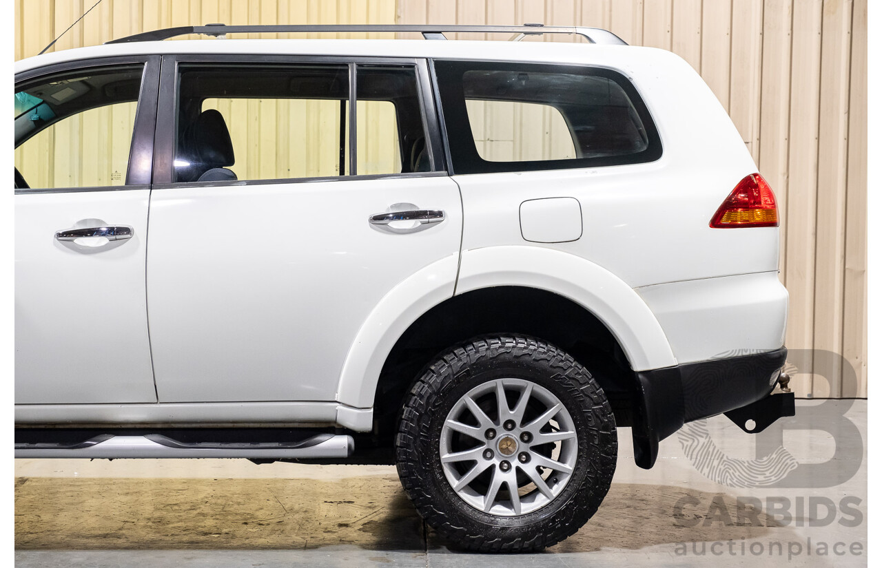 2/2010 Mitsubishi Challenger LS (5 Seat) (4x4) PB 4d Wagon White Turbo Diesel 2.5L
