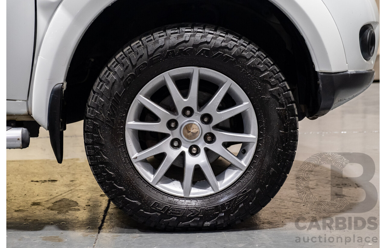2/2010 Mitsubishi Challenger LS (5 Seat) (4x4) PB 4d Wagon White Turbo Diesel 2.5L