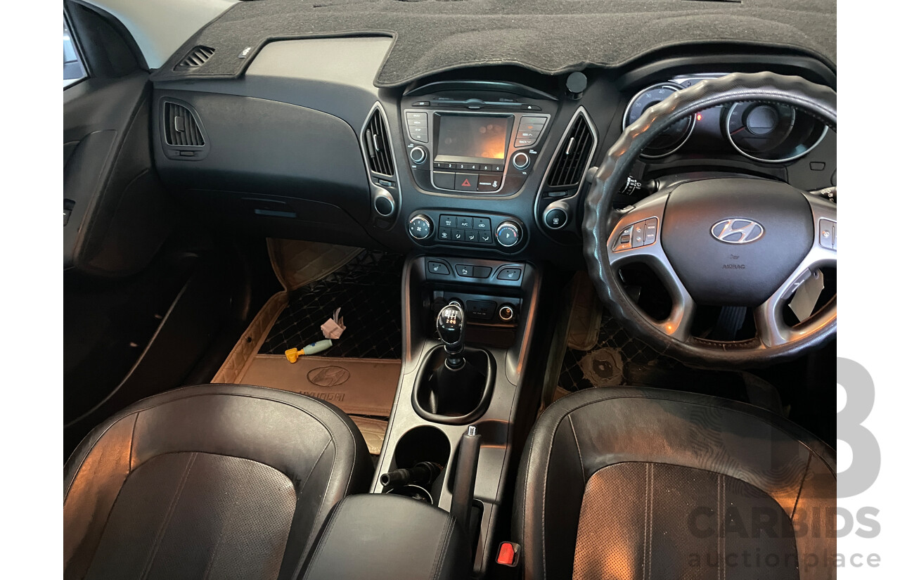 10/2014 Hyundai Ix35 Active (fwd) LM SERIES II 4d Wagon Grey 2.0L