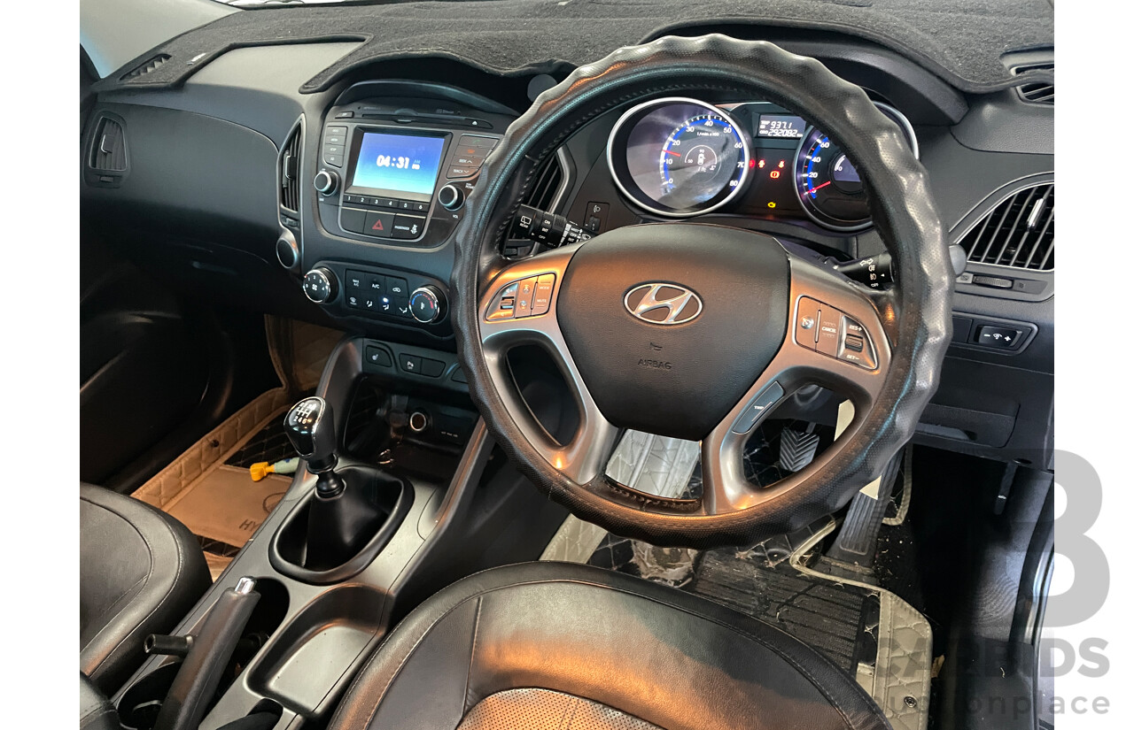 10/2014 Hyundai Ix35 Active (fwd) LM SERIES II 4d Wagon Grey 2.0L