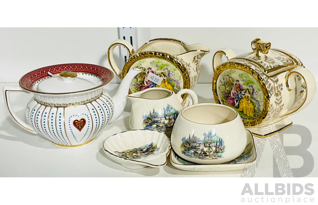 Collection of Sandlandware Trinket Bowls and a Small Jug, Sadler Creamer and Sugar Bowl