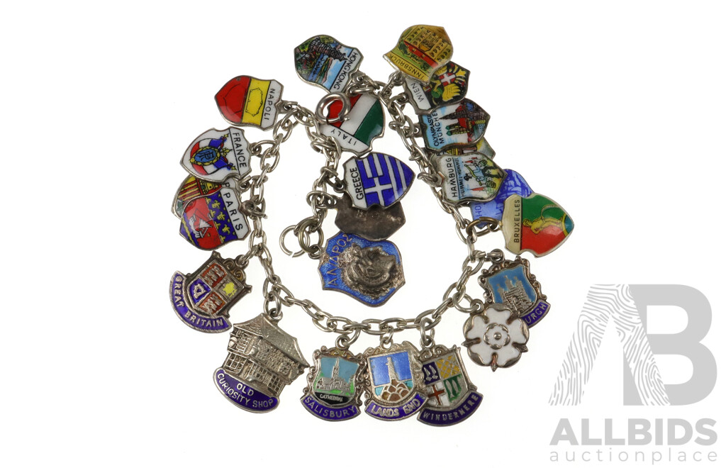 Vintage Sterling Silver 'Travel' Sheild Charm Bracelet with 23 Charms