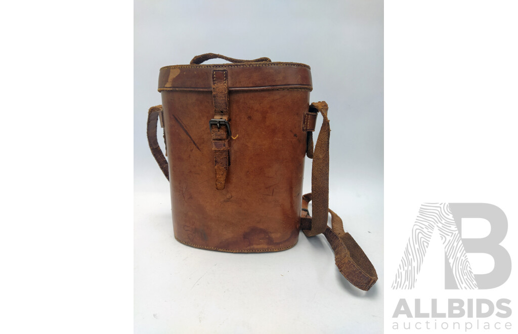 Dollond and Aitchison Levista Wide Angle X 25 Binoculars with Tan Leather Case