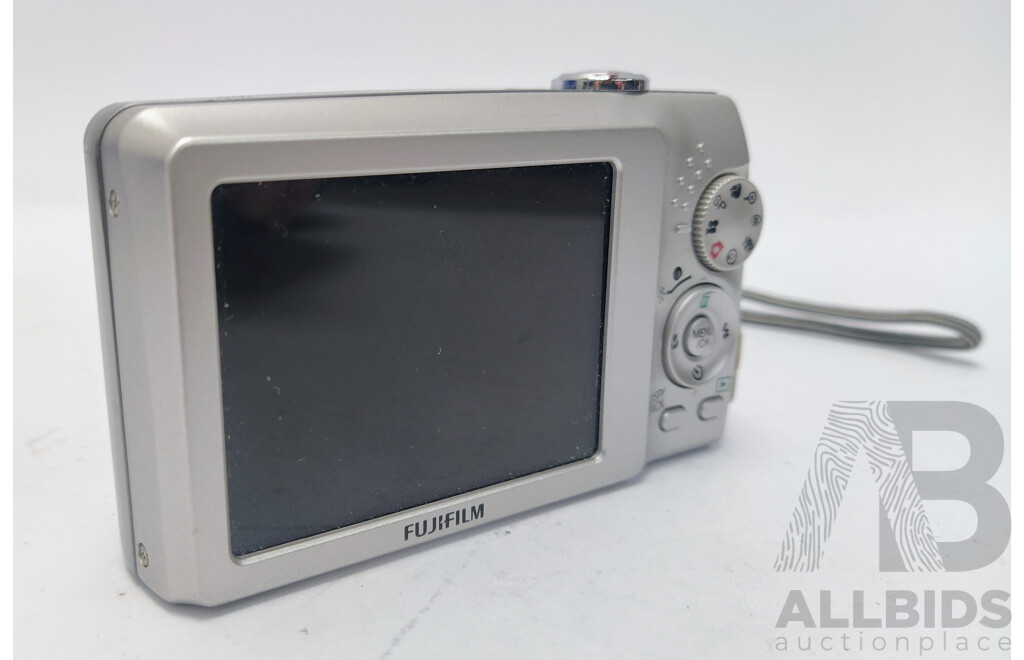 Fujifilm FinePix F480 Digital Camera Lot 1481937 ALLBIDS